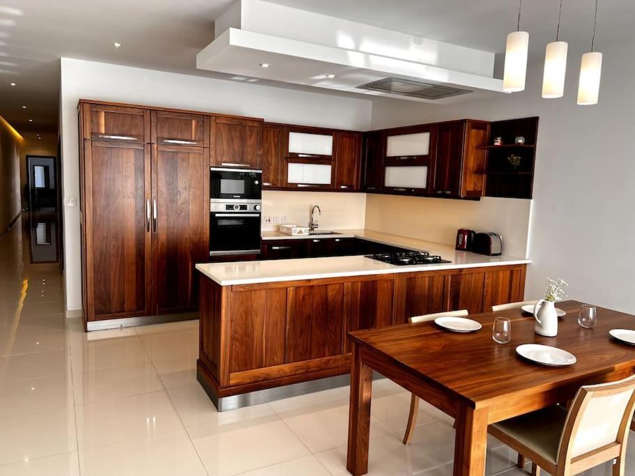 Viewline Seaview Modern 3 Bedroom Apartment Marsaxlokk Buitenkant foto