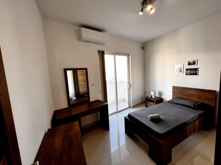 Viewline Seaview Modern 3 Bedroom Apartment Marsaxlokk Buitenkant foto